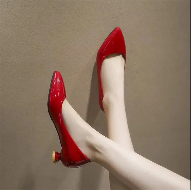 Women Fashion Light Weight Red Pu Leather Slip on Square Heel Shoes Lady Casual Sweet Black Comfort Pumps Zapatos Mujer C1191 240921