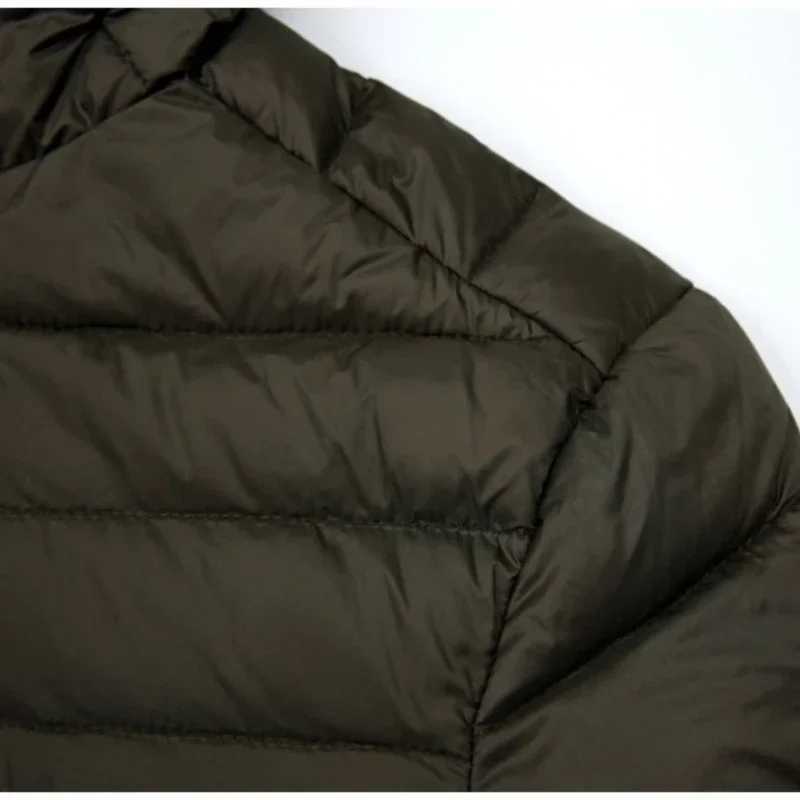 Mens jacket 2024 new 90% white duck style ultra light down jacket mens lightweight hot coat hooded feather jacket W240920