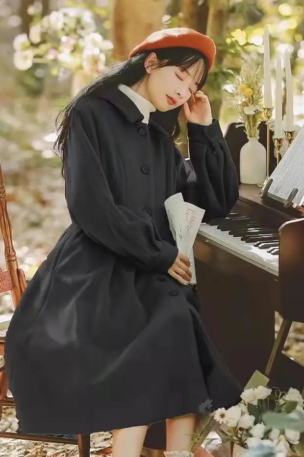 Woolen Coats French Vintage Women Autumn Winter Elegant Pleated Long Coat Female Sweet Lantern Sleeve Jackets 240918
