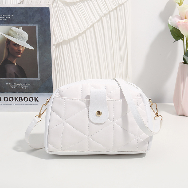 Lingge embroidered camera bag ladies makeup bags fashionable small womens shoulder crossbody bag trendy and versatile phone bags CSD2409215