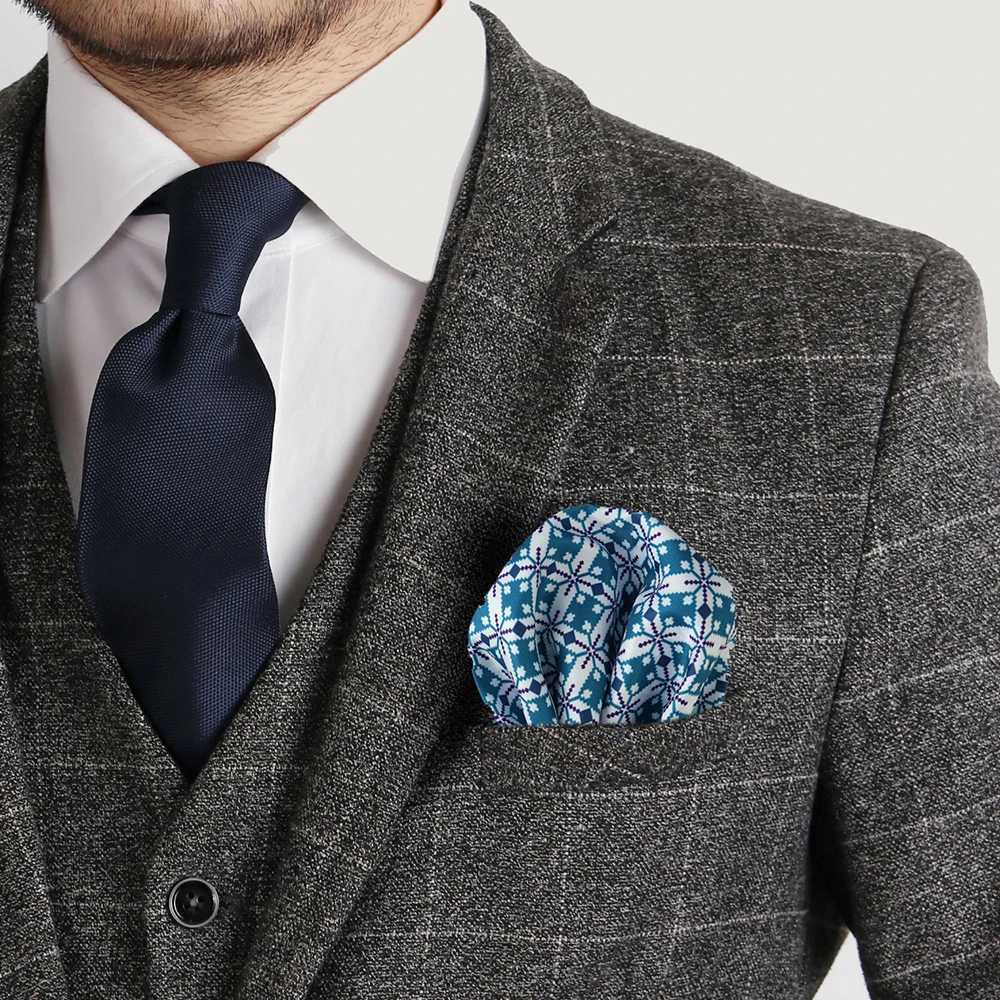 Customized Smith new 30x30cm pocket square Paisley pocket square fashionable mens handle floral strip handle mens pocket W240921