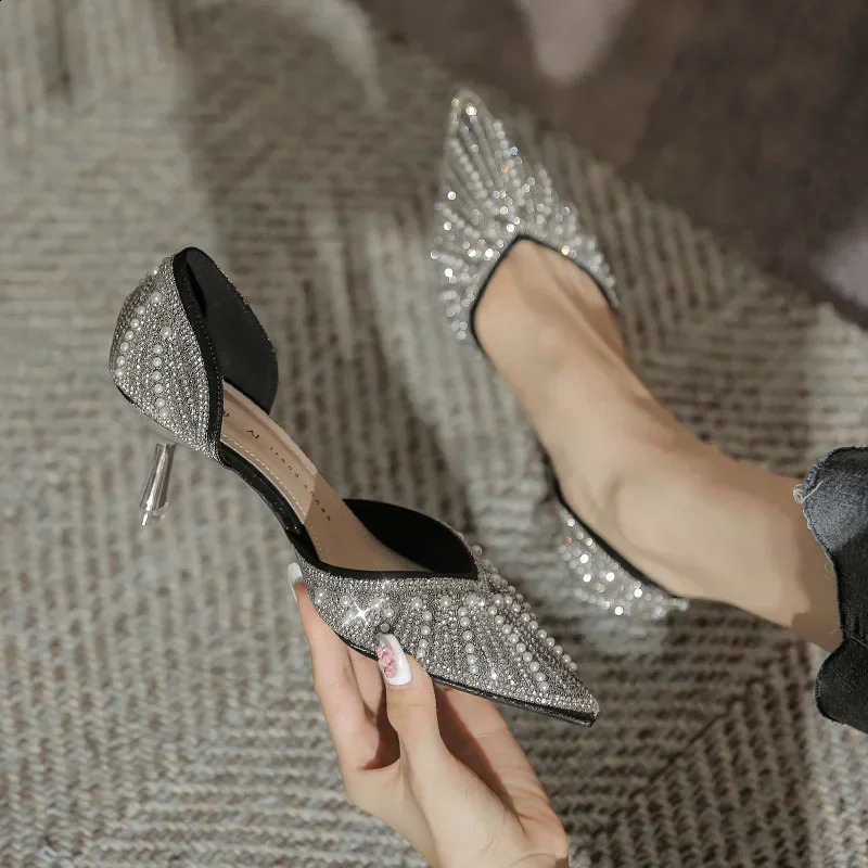 Crystal Queen 6CM Pointed Toe Bride Wedding Prom Rhie Janes High Thin Heels Mary Jane Shoes 241101