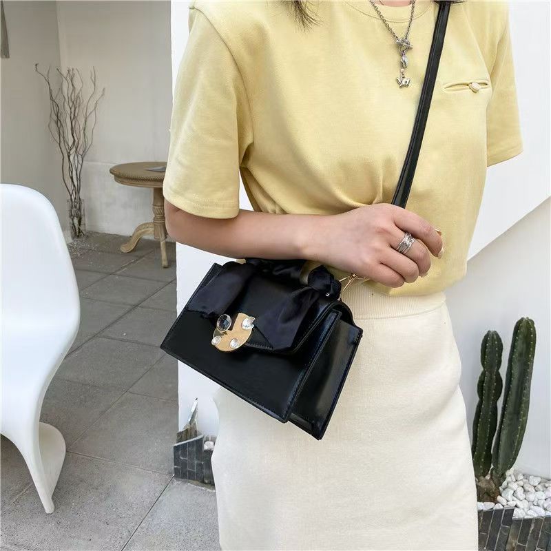 High Quality Crossbody Shoulder Ribbon Portable Fashion Women's New Solid Color Retro Small Square Bag