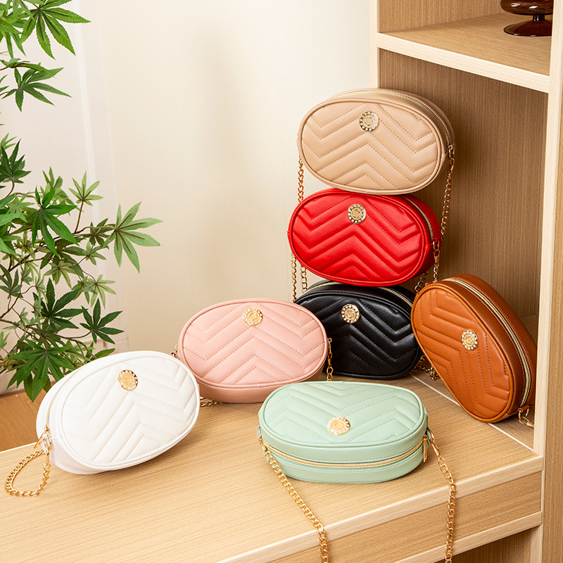 Womens Casual Chest Bag Fashion Outdoor Chest Pack Fashion Lady Purse Chain Crossbody Bags High Quality Shoulder Bags Woman Valentines Day Gifts DZD24