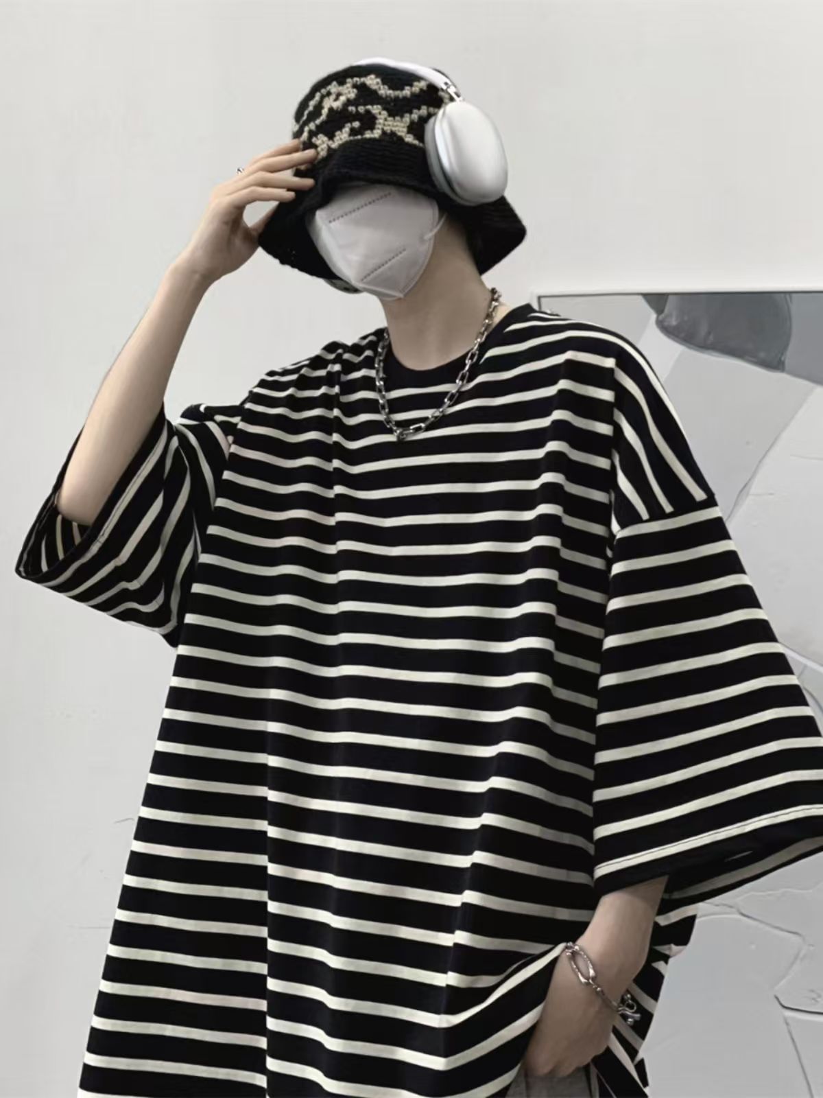 Striped short-sleeved boys' summer American retro high street tide brand loose casual round neck five-point sleeve top