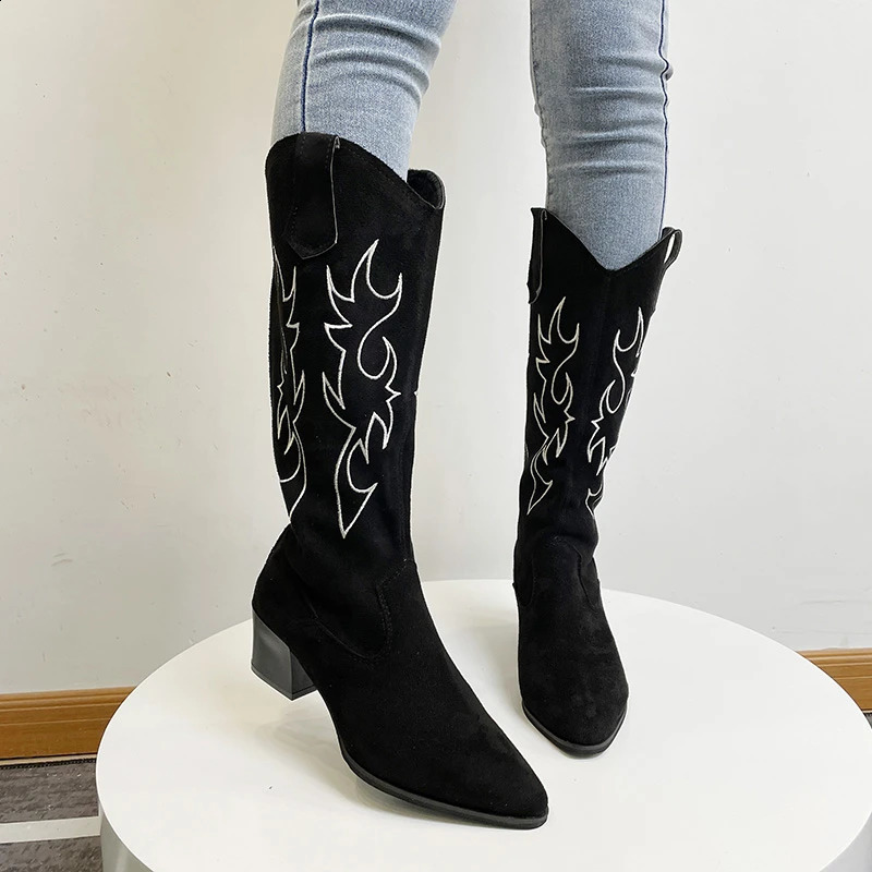 Embroidered Cowboy Boots for Women Knee High Midium Chunky Heel Pointed Toe Retro Classic Western Cowgirl Boots 240921