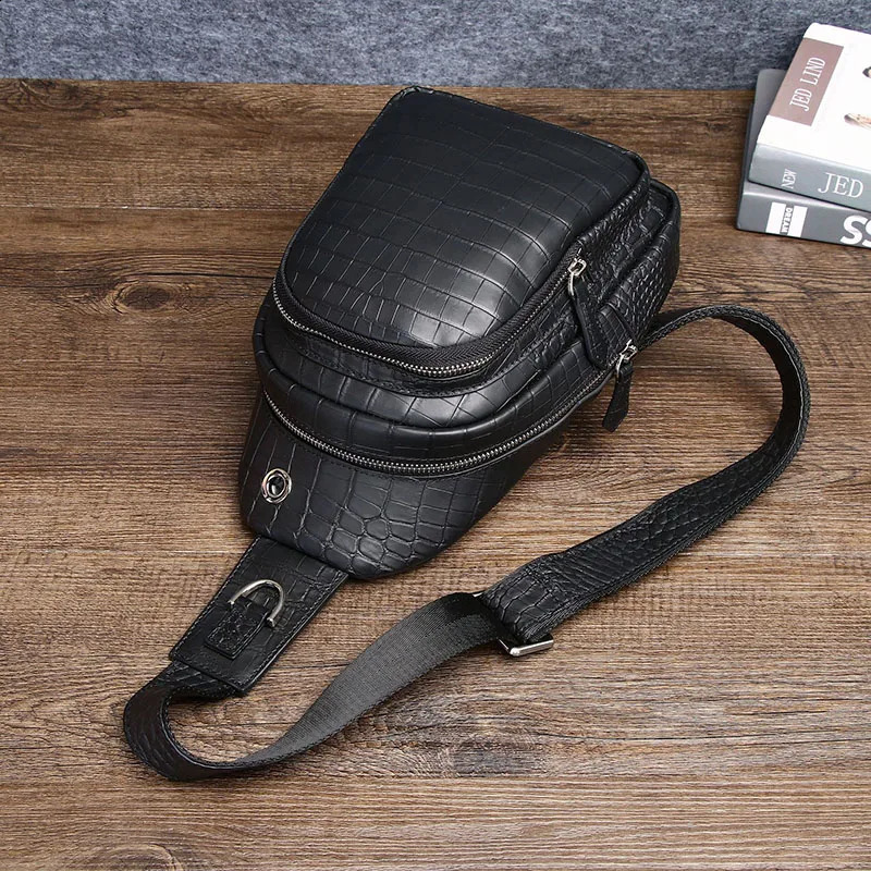 High quality genuine denim leather mens chest bag chiffon outdoor fashion black 240919