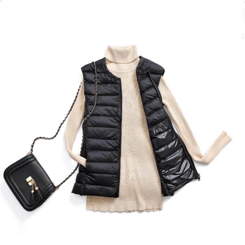 Womens autumn and winter ultra-thin packaging sleeveless jacket with size 5XL 6XL womens O-neck casual down vest jacket 240913