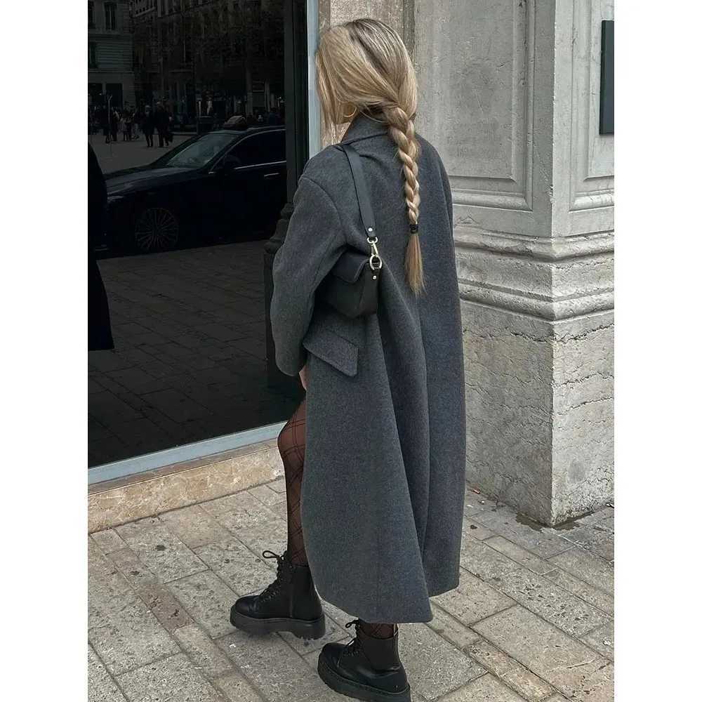 2024 Autumn and Winter New Womens Fashion and Casual Versatile Flip Collar Double Breasted Button Long Woolen Trench CoatX240921