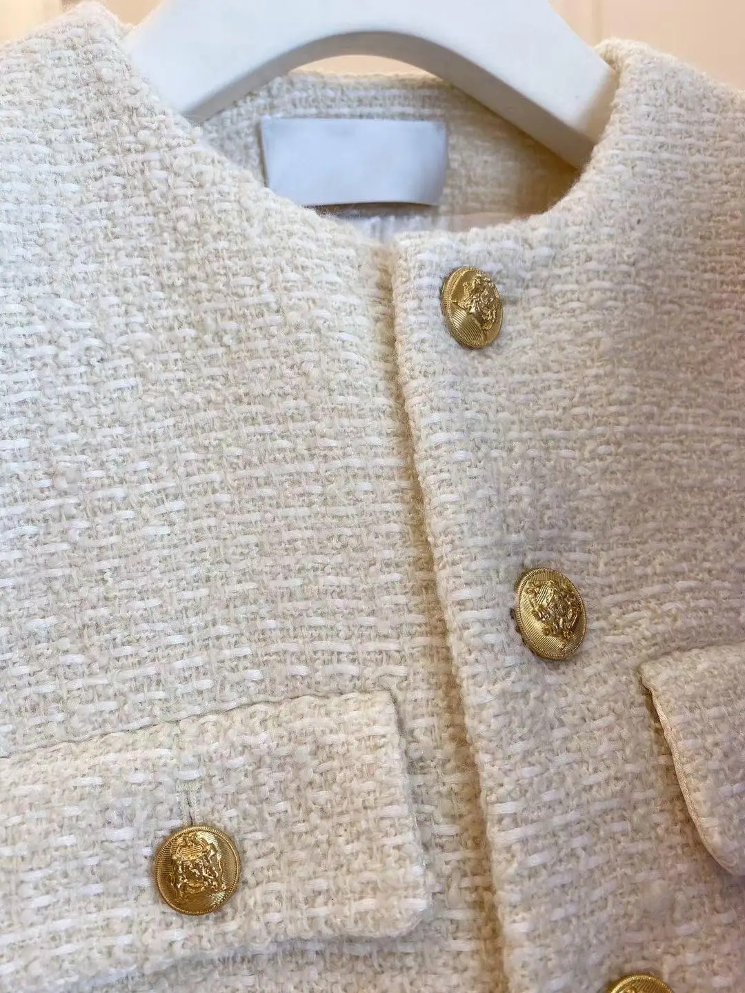 French Wool Tweed Coat Fashion High-End Gold Button Short Slim Temperament Spring And Autumn Korean Coats Women Jacket 2024