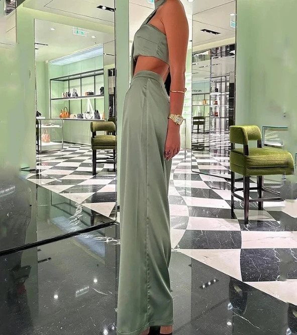 Two piece casual womens autumn sexy pendant neck Oblique shoulder bra vest wide leg Trouser set 240918