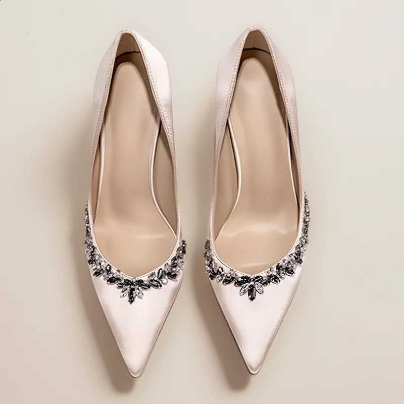Womens 2024 slim high heels Pointy French Temperature Rheinster single shoes bridesmaid wedding shoes 240919