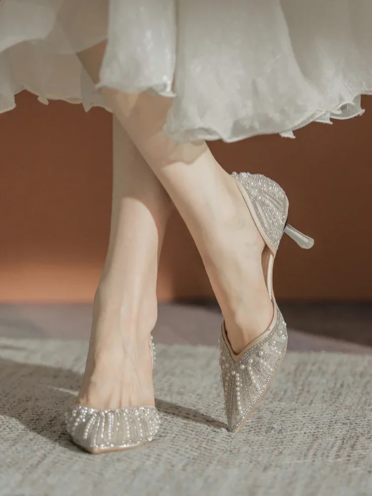 Crystal Queen 6CM Pointed Toe Bride Wedding Prom Rhie Janes High Thin Heels Mary Jane Shoes 241101