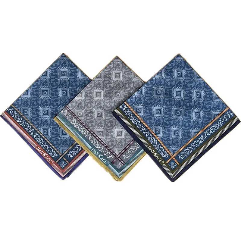 3Pcs 43x43cm vintage classic plain weave mens handle pocket Hanks soft cotton sweater square towel wedding party gift W240921