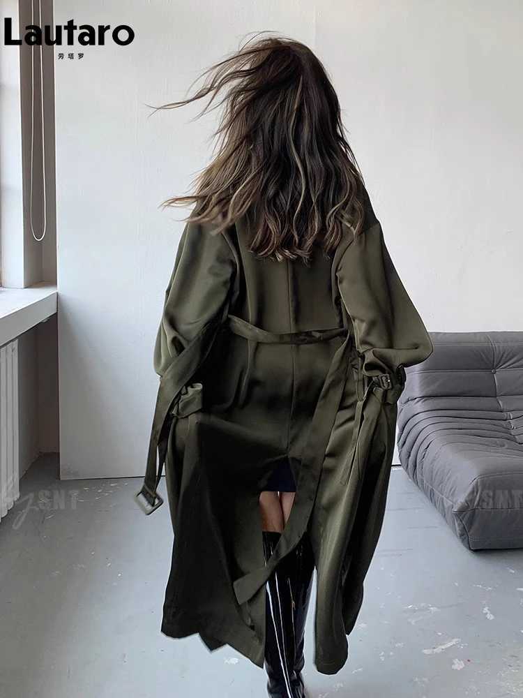 Lautaro Autumn Long Flowy Dark Green Trench Coat for Women Belt Single Breasted Luxury Designer Women Clothing 2023 New ArrivalsX240921