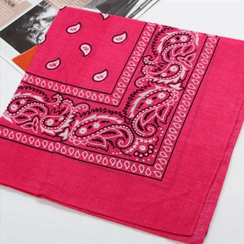 New Fashion Bandana Kerchief Headwear Square Scarf Printed Handle Headwear Womens Headwear Neck Scarf Sports Headwear Wrapped Headscarf W240921