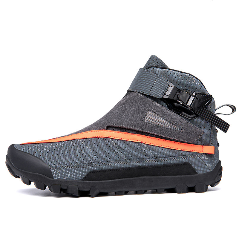 ddmytiger S-686 hot selling new plus size couple outdoor leisure anti slip sports motorcycle shoes C ddmythur