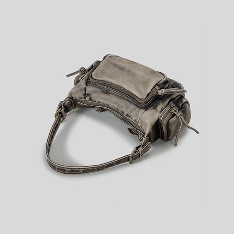 Vintage Motorcycle Women Punk Shoulder Bags For Girls Soft Pu Leather Handbags Fashion Retro Armpit Bag 2024