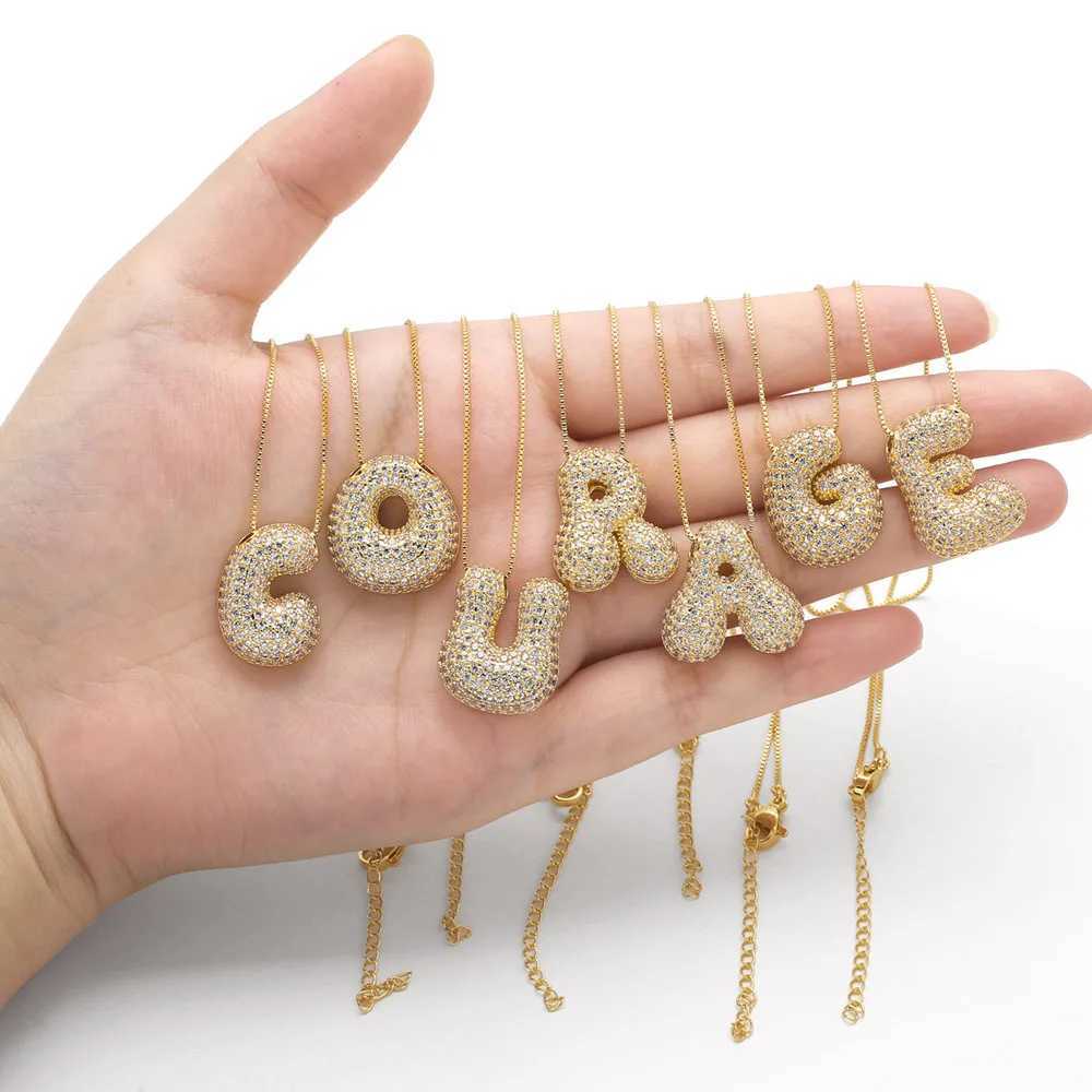 New 26 English letter necklace gold-plated A-Z zircon clavick chain suitable for men and womens exquisite luxury charm jewelry W240918