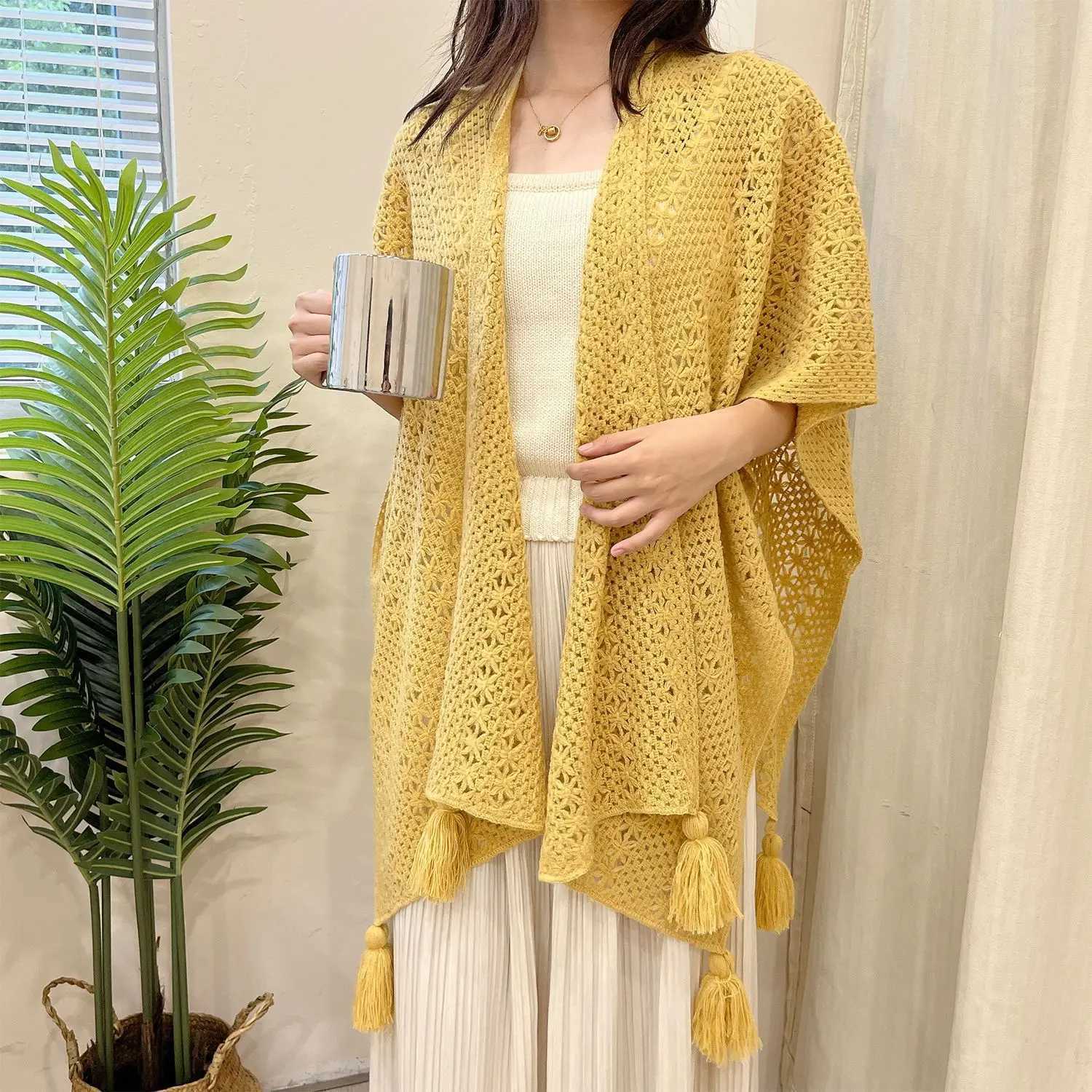 Raincoat ethnic style travel holiday coat photography knitted tassel split style shawl womens shawl womens spring coat W240921