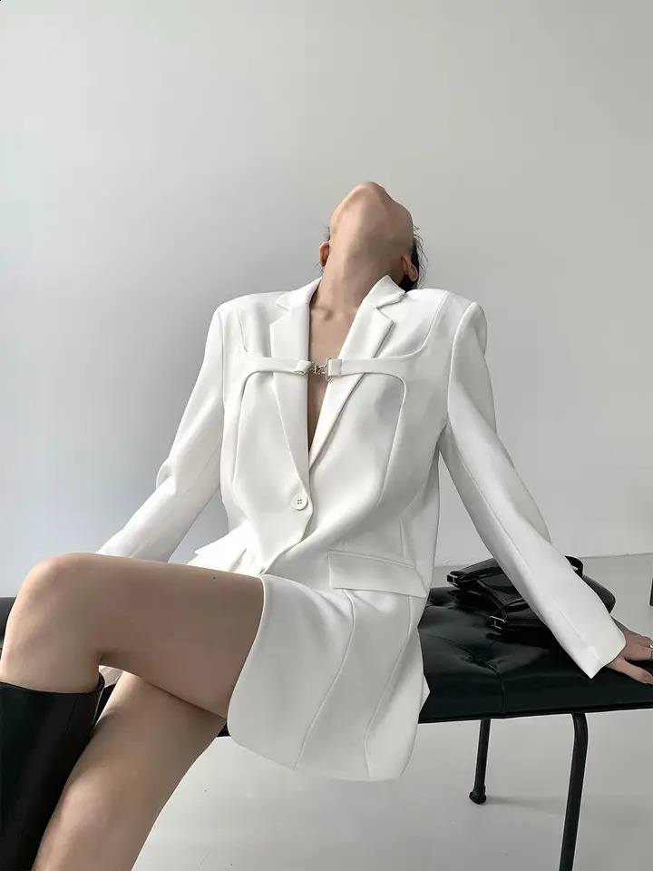 Autumn High-end Professional Formal Outfit White Suit Coat Women Top Mid Length Fashion Loose Casual Blazers Women Clothing 240918