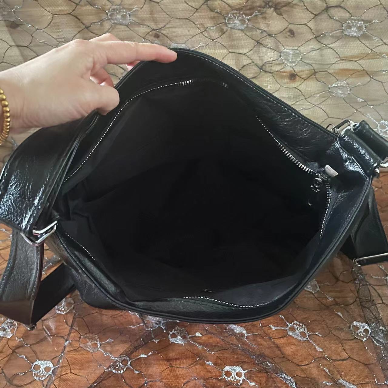 Cute Chain Message Gothic Rock Y2k Shoulder Bag Leather Cossbody Bag For Women