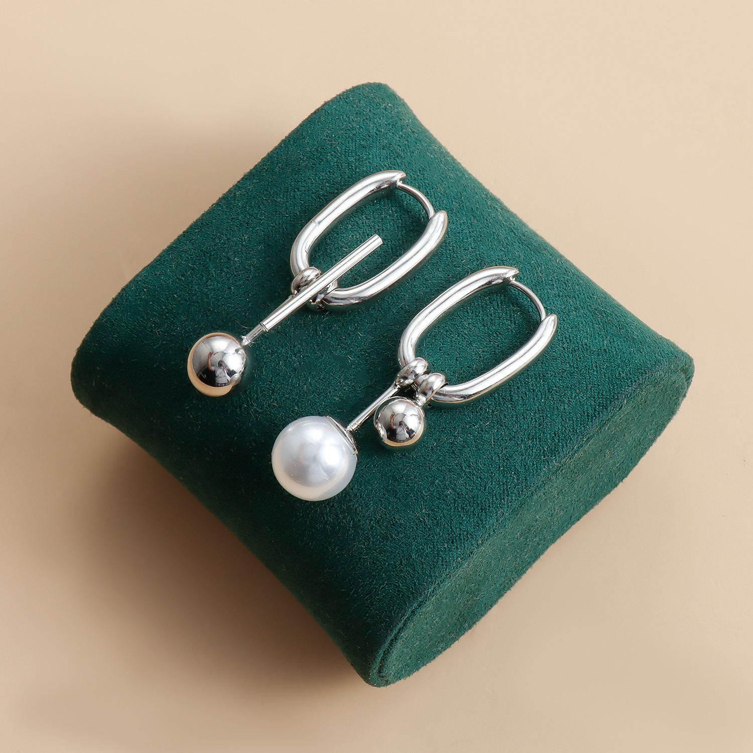 Trendy U-Shaped Hollow Design Jewelry Ins Hot Silver Plated Dangle Pearl Earrings For Women Simplistic Jewelry Party Birthday Gifts Travel Dropshippin