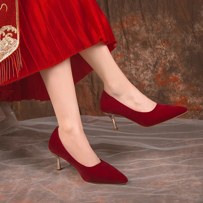 Womens Red Heels Sharp Pointed Shallow Mouth Red Formal Shoes for Brides Bridesmaids Weddings Happiness High Heels 240921