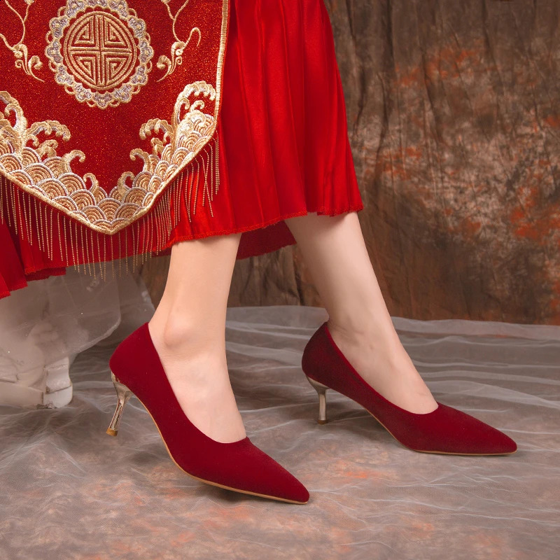 Womens Red Heels Sharp Pointed Shallow Mouth Red Formal Shoes for Brides Bridesmaids Weddings Happiness High Heels 240921