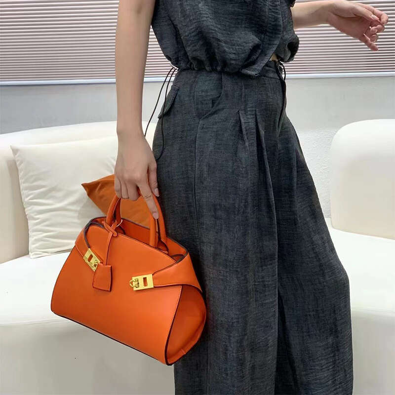 Fashion New Style Women's Tote High Quality Leather Premium Double With Metal Buckle Handbag Black Brown Crossbody Bag