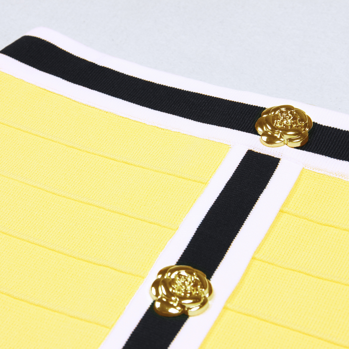 SML Three Colors High Quality Elastic Knitted Fabric Wer Button Single Breasted Stripe Slim Fit Fashion Women's Short Skirt