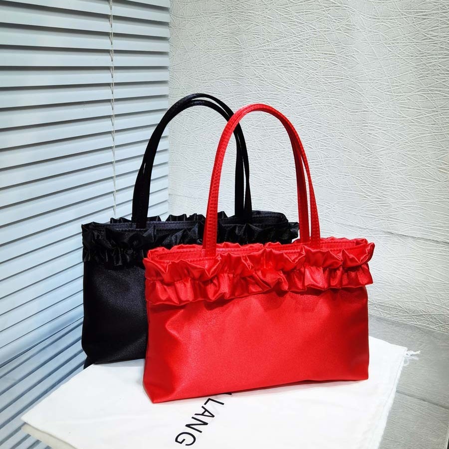 Red crossbody bridal niche handmade satin lace flower underarm 2024 new shoulder bag