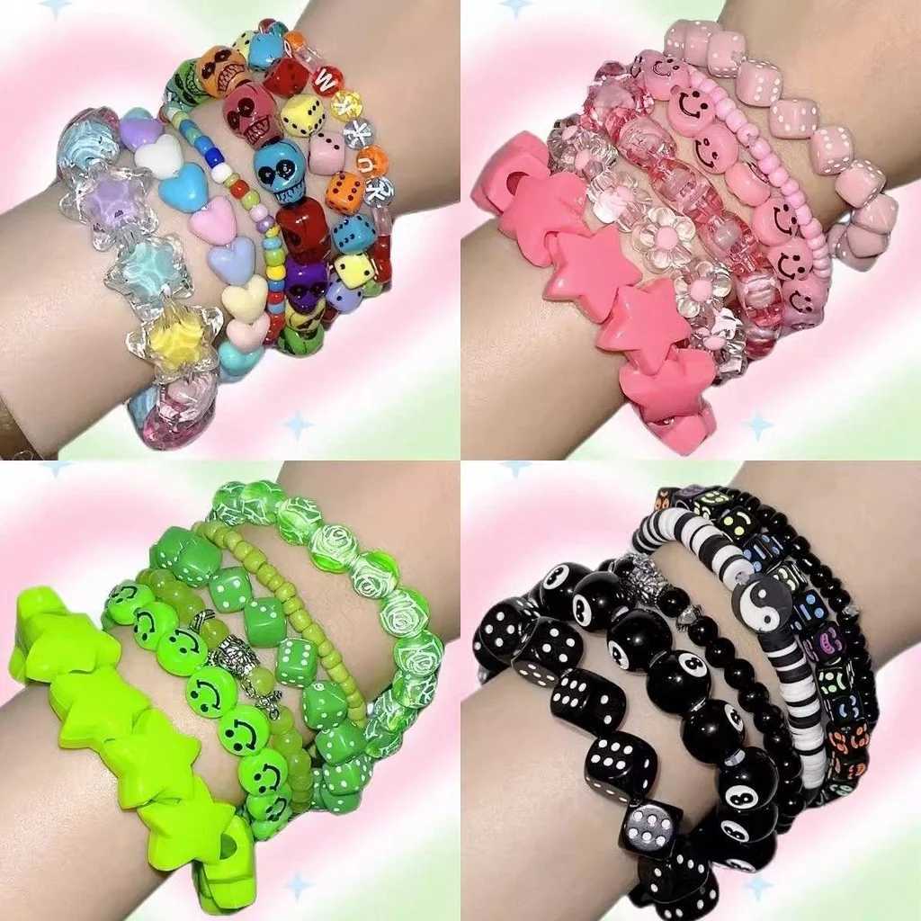 6Pcs Female Creative Smile Face Dice Star Beads Elastic Bracelet All-match Dopamine Jewelry INS Hot Y2K Candy Color Hand StringsX240921
