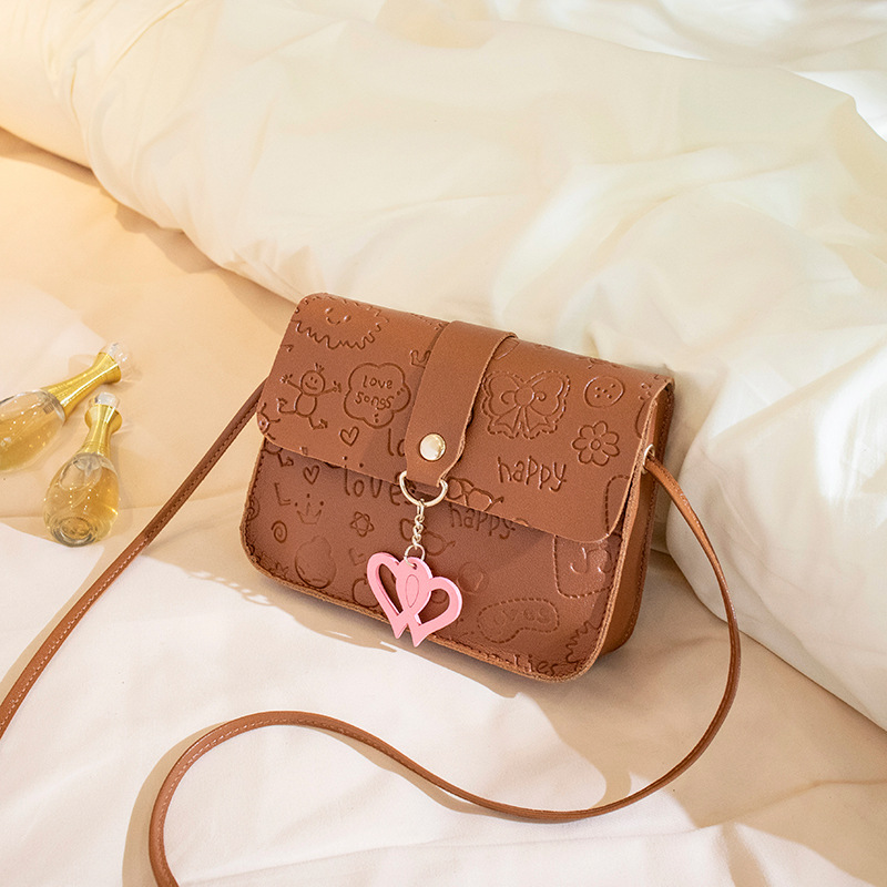 Designer Embossed Small Square Bag Crossbody Bag Ladies Shoulder Bags Hearts Hanging Decoration Mobile Phone Bag Fashion Bags DPD2409214