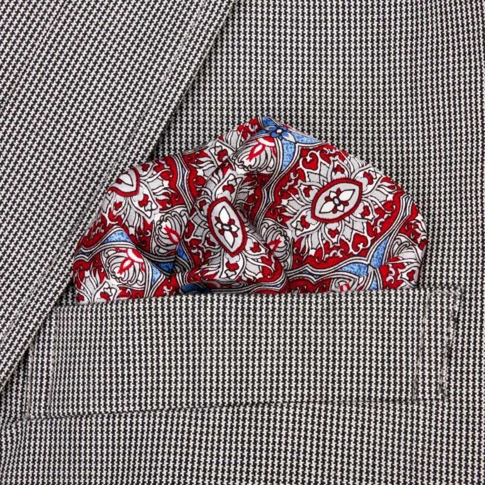 2020 Spring High Quality 100% Natural Silk Hand Roll Pocket Handle Luxury Pocket Square W240921