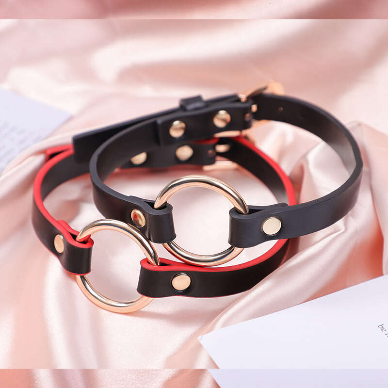 Cross border hot selling SM props, golden circular ring, fun collar, women's SM training, traction neck cover, alternative adult products