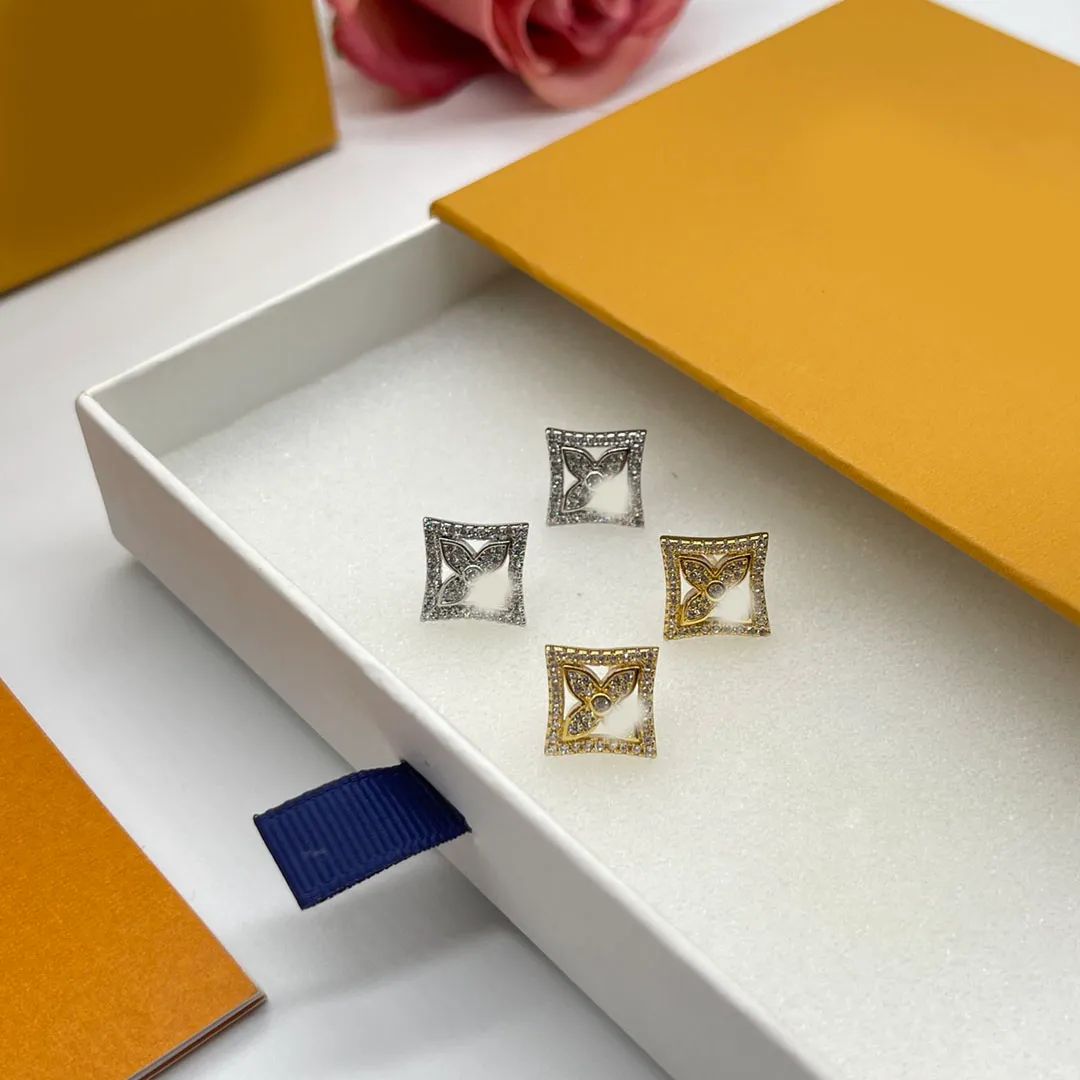 Classic Earrings High Quality Luxury Brand Desinger 18K Gold Plated Stud Crystal Wedding Party Jewelry Accessories Gift