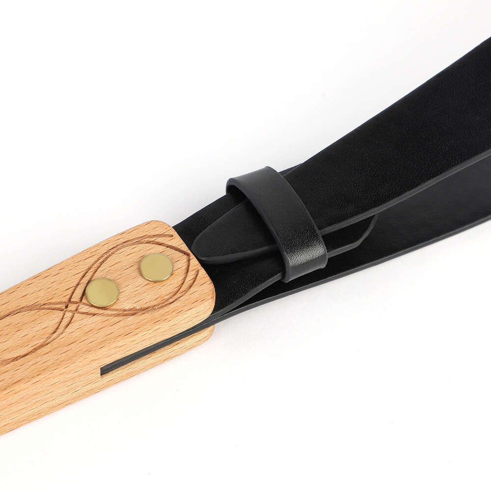 Adult products SM props cross-border hot selling high-end wooden handle PU fun racket creative willow leaf strip fun leather racket