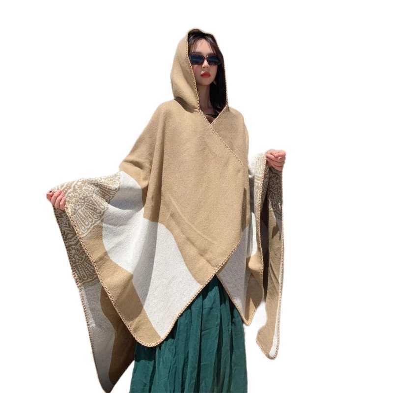 Winter Knitted Large Shawl Bohemian Geometric Printed Raincoat with Hoodie Suitable for Women W240921