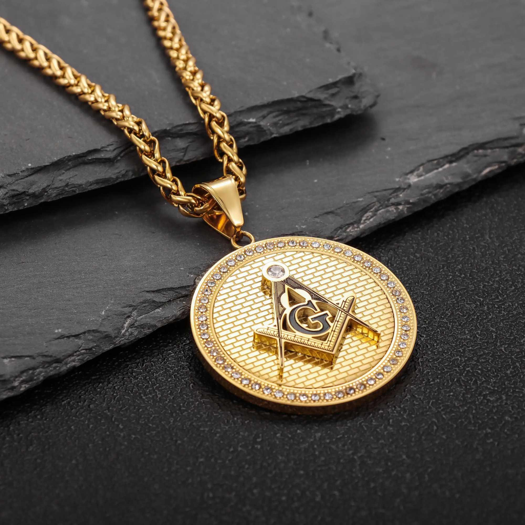 Stainless steel Freemason crystal pendant necklace personalized pendant suitable for mens party jewelry accessories gifts W240918
