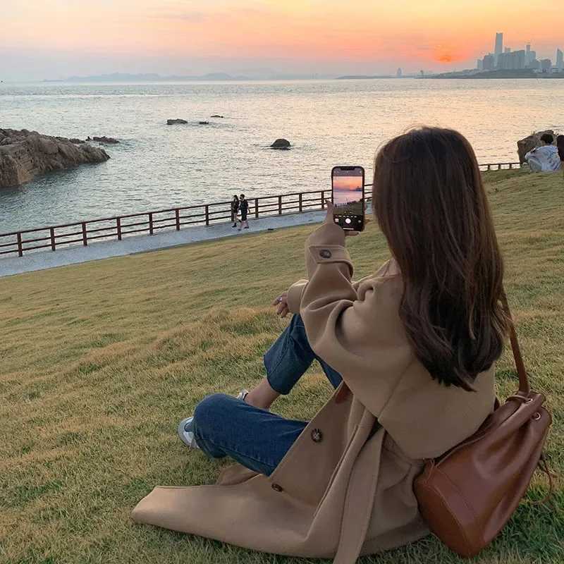 Elegant Loose Windbreaker for Women Fashion Long Sleeve Simple Solid Trench Coat Casual Single Breasted Overcoats Autumn DailyX240921