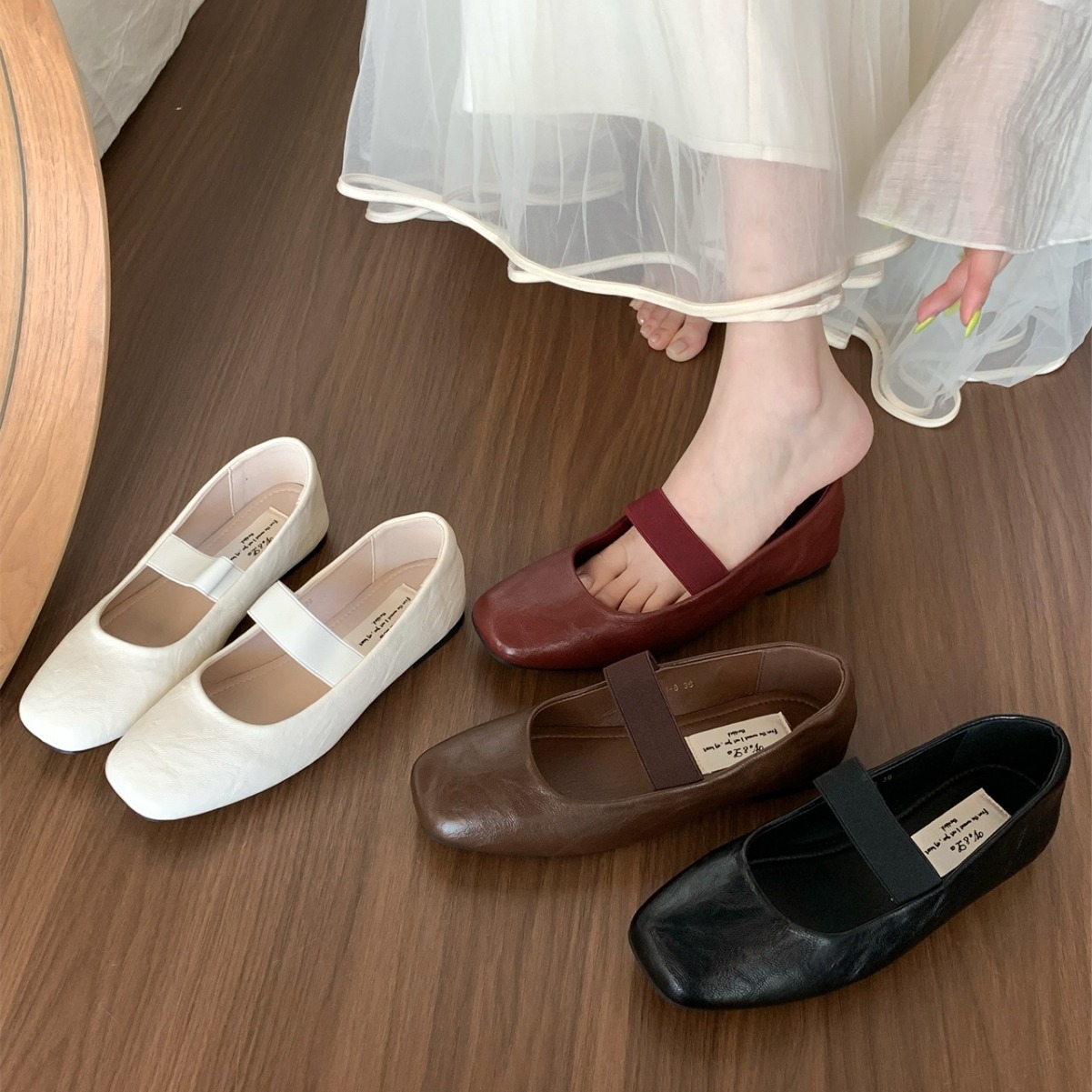 Casual Comfort Square-Toe Flat Shoes: Vintage Style for Women, Slip-on, Soft Sole, Versatile - Black 9beb