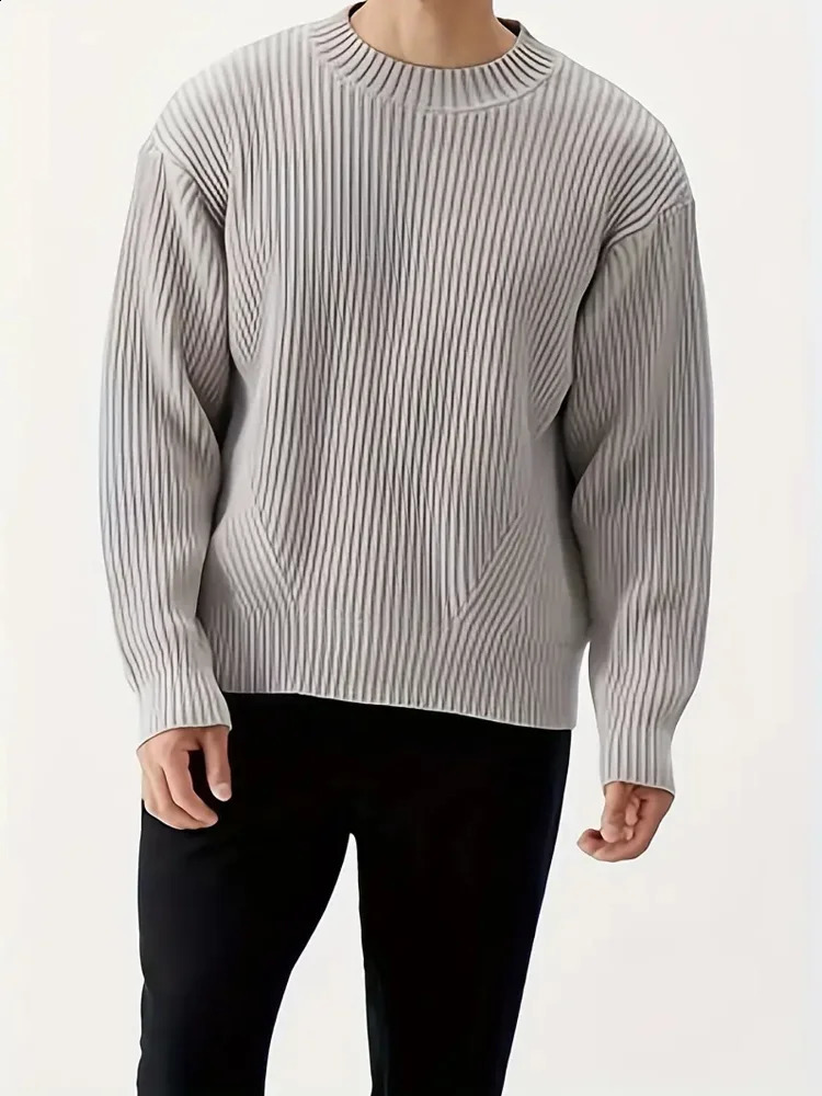 Autumn and winter latte art mens solid thick warm full matching knitted Korean fashion sweater loose comfortable trendy casual couple clothing 240913