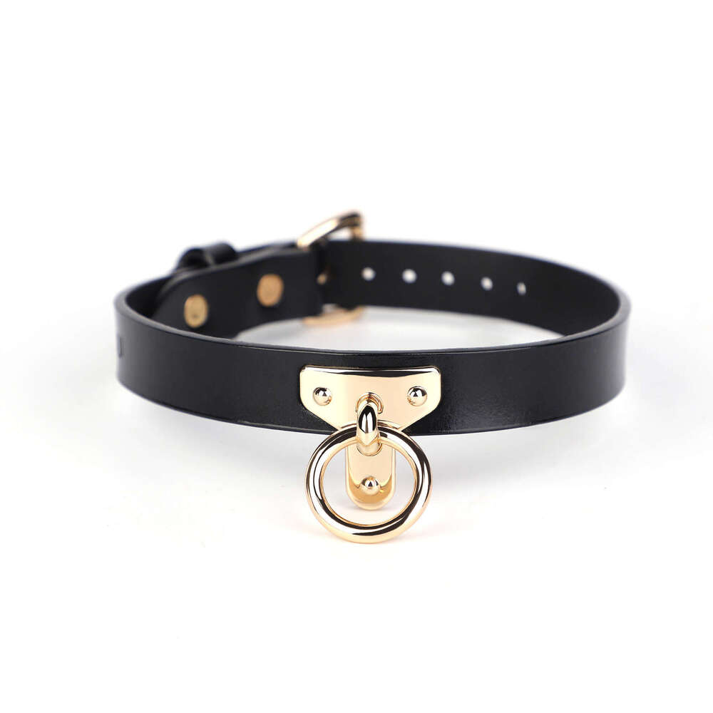 Sexy SM props, female slave training, leather traction collar, high-end cowhide collar, alternative adult products, hair replacement