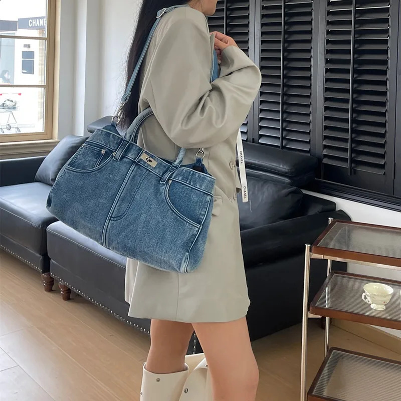 AIGO niche n womens retro personalized denim single shoulder handbag large capacity 240919