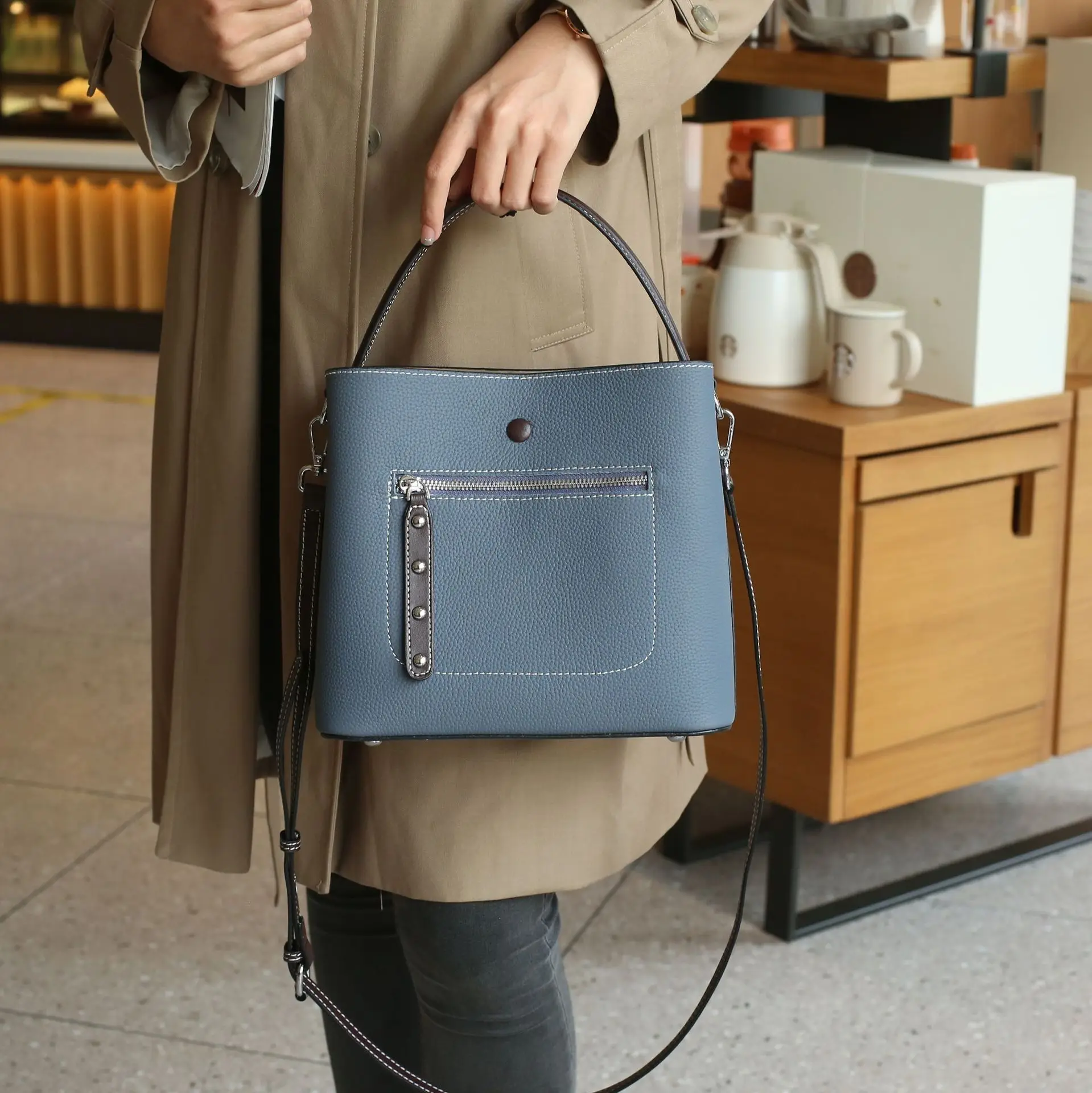 Designer Genuine Leather Bucket Bag Vintage Constrast TLXT Handbag for Women Large Capacity Women Shoulder Purse Lady Luxury Designer Tote Handbag