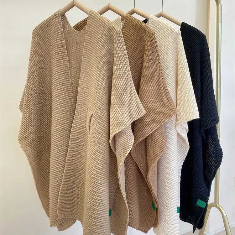 Solid winter triangular scarf womens shAWl bag keeps warm patch work blanket womens knitted raincoat T185 W240921