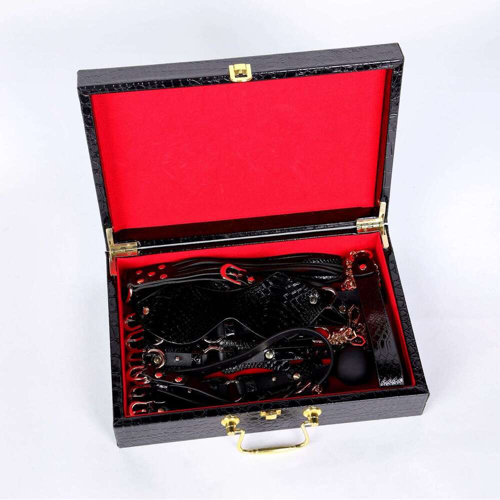 Crocodile Pattern SM Prop 7-Piece Set Couple Binding and Binding Set PU Leather Whip Handcuffs Collar SM Supplies Hair Replacement
