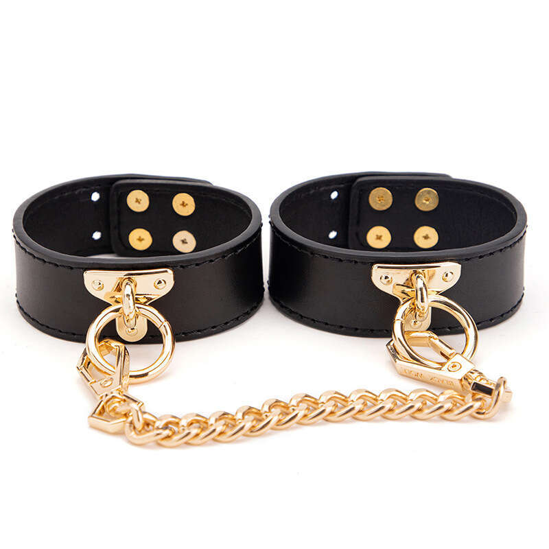 High end SM set sex toys for couples, bed toys, binding and training, handcuffs, foot cuffs, thigh cuffs, collars, women's use