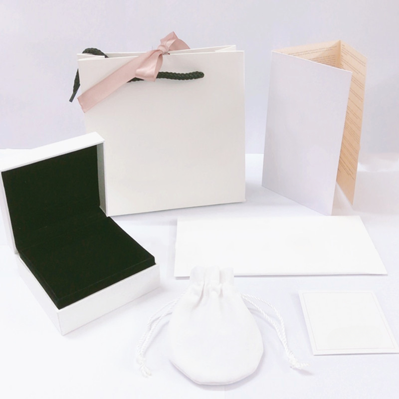 Classic white letters bracelet jewelry box earrings rings necklaces jewelery paper boxes velvet pouch bag dust bags